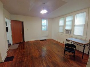 113 Broad St APT B, Warrensburg, MO 64093