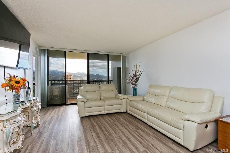 1st image of 990 Ala Nanala St APT 24B