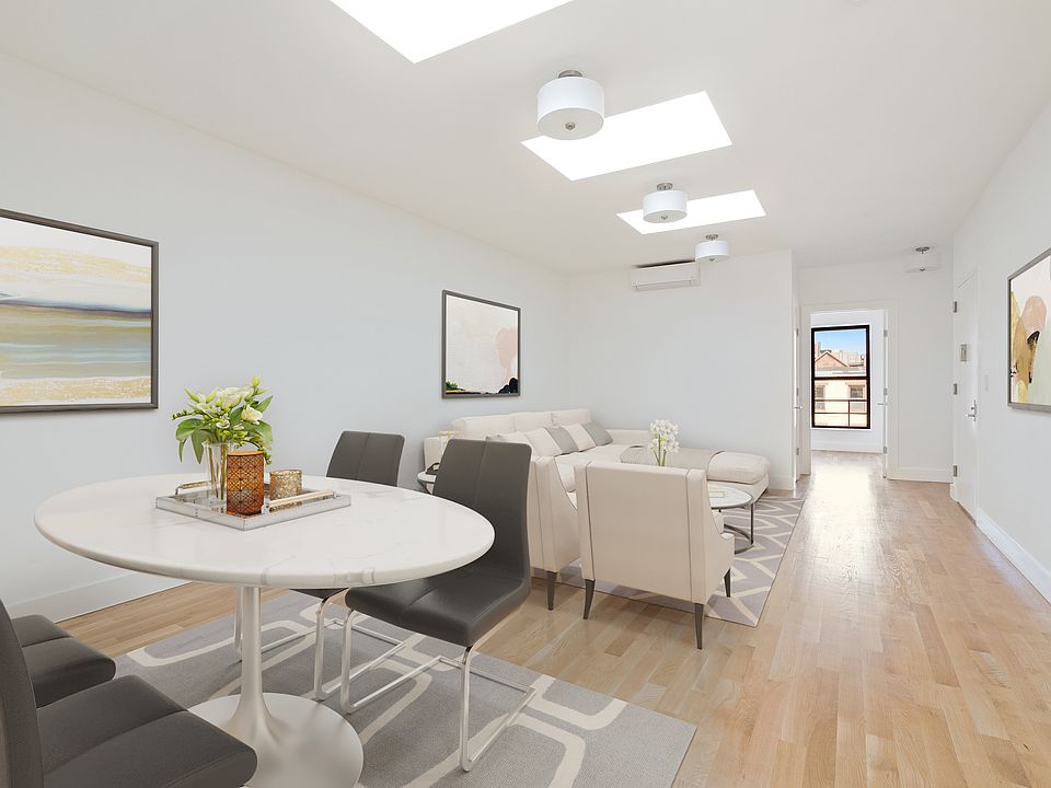 1st image of 221 Sackett St #4