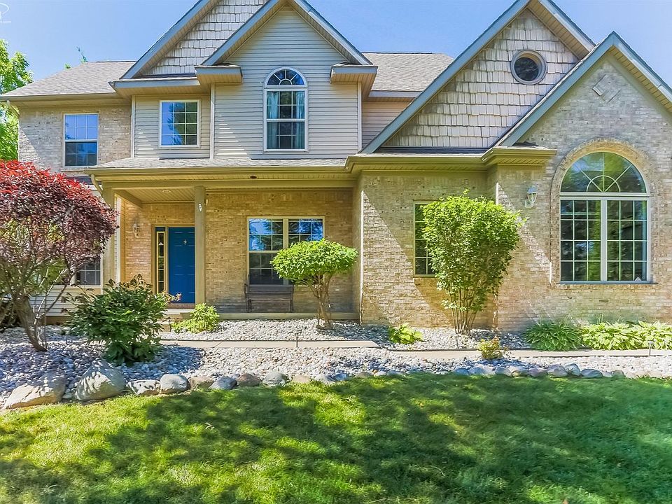 1st image of 7385 Majestic Wood Dr