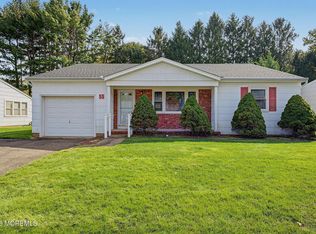 55 Northumberland Drive, Toms River, NJ 08757