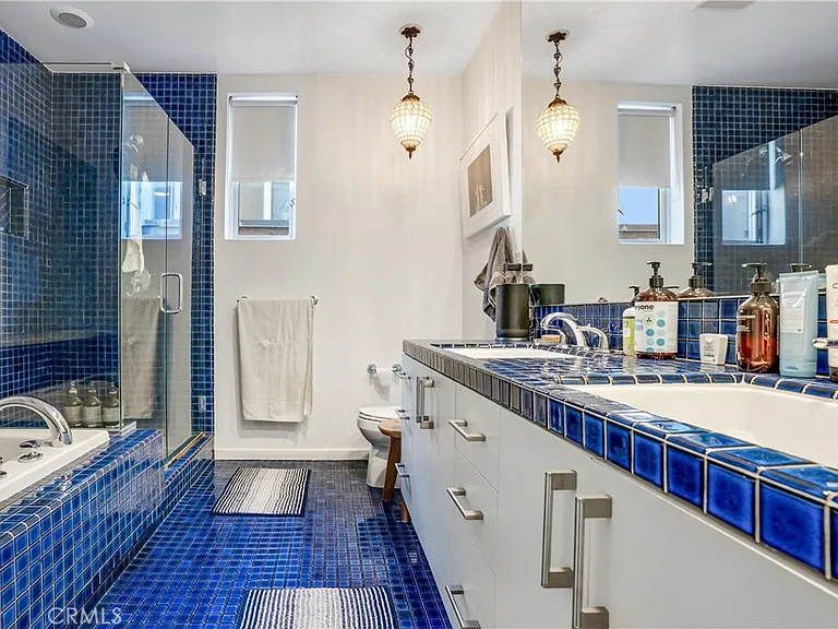 2114 Narcissus Ct — Photo 24