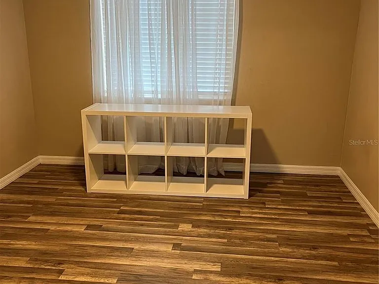 211 Thorn Tree Pl — Photo 35