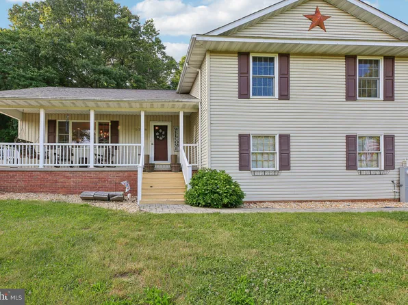 5248 Wentz Rd, Manchester, MD 21102