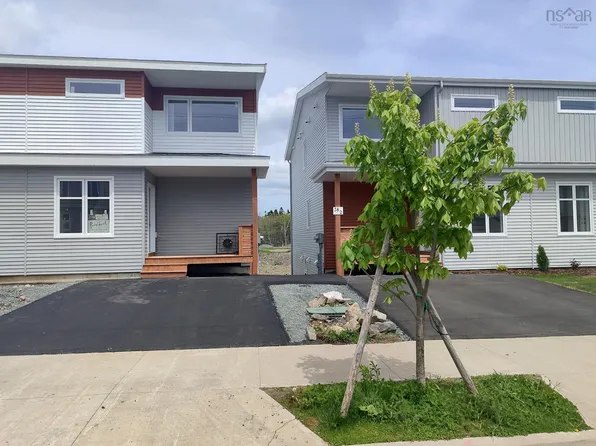 36 Berm St, Spryfield, NS B3R 0H2