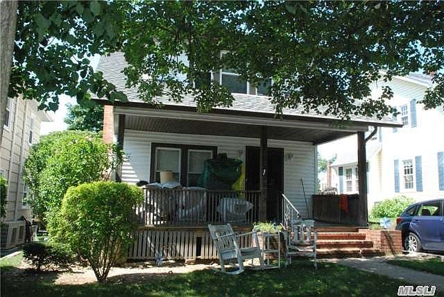 1st image of 7 Highland Ave