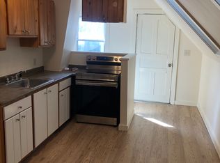 109 Olive St APT 4, Springfield, VT 05156