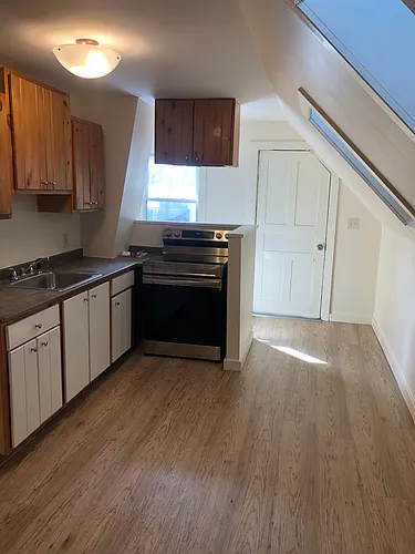109 Olive St #4 Photo 1
