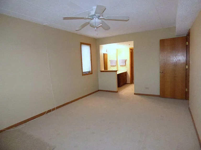 10420 Circle Dr #22B — Photo 17