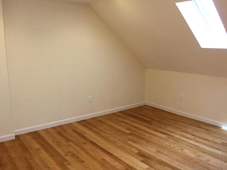 21 Portina Rd #2 — Photo 17