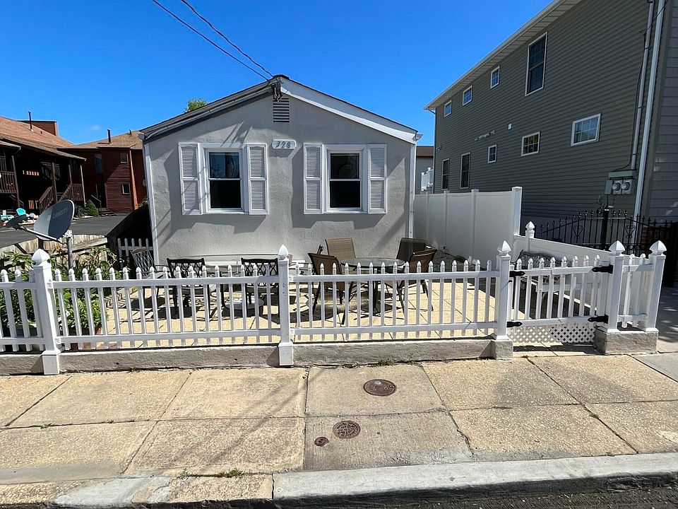 328 Sumner Ave Seaside Heights NJ Zillow