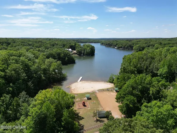 905 Golf Dr, Saulsbury, TN 38067