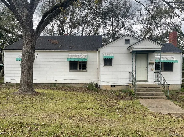 705 S Desounettes Ave, Demopolis, AL 36732