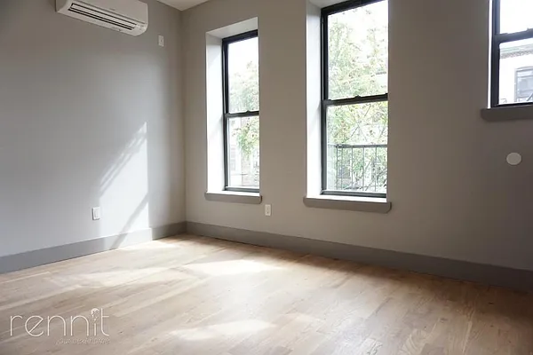 Rented by Rennit Inc. | media 28