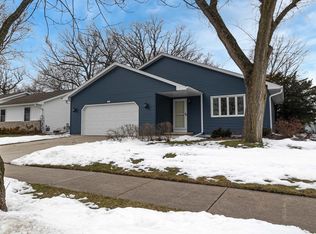 1411 Wheatfield Way, Oshkosh, WI 54904