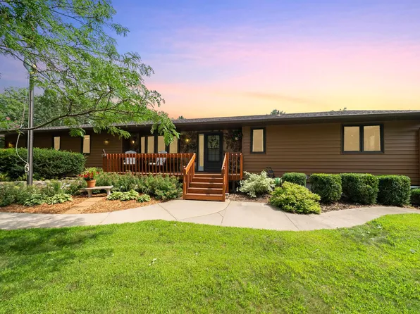 47593 Partridge St, Sioux Falls, SD 57104
