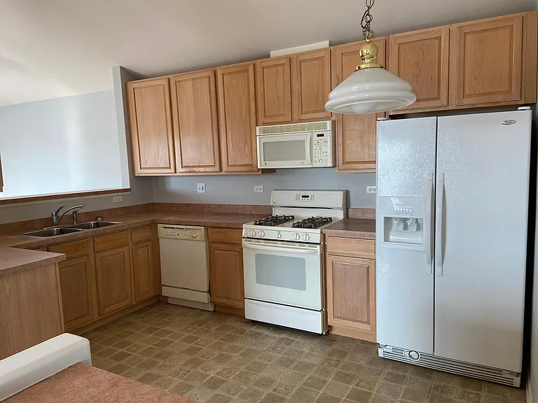 629 S Parkside Dr — Photo 7