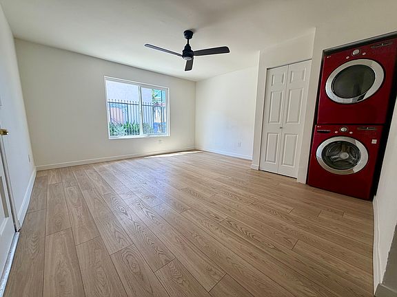 3rd image of 1883 Pine Ave APT 3