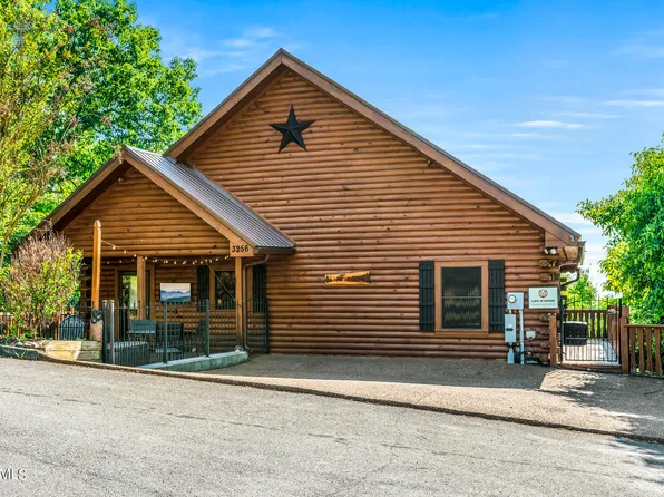 3256 Grouse Ridge Ln, Sevierville, TN 37862