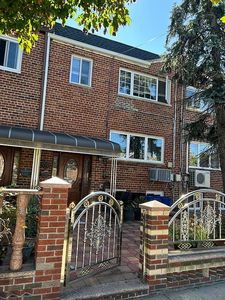 12 Paerdegat 13 St, Brooklyn, NY, 11236