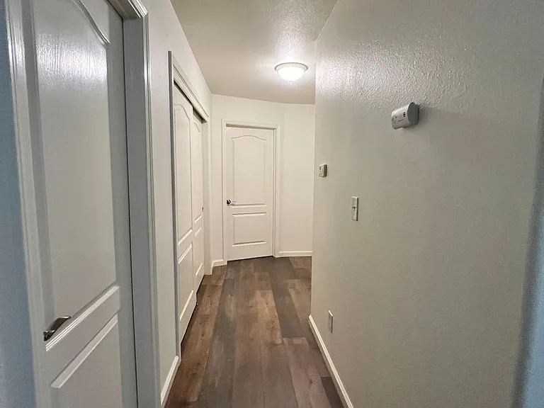 92 Rosewood Cir — Photo 16