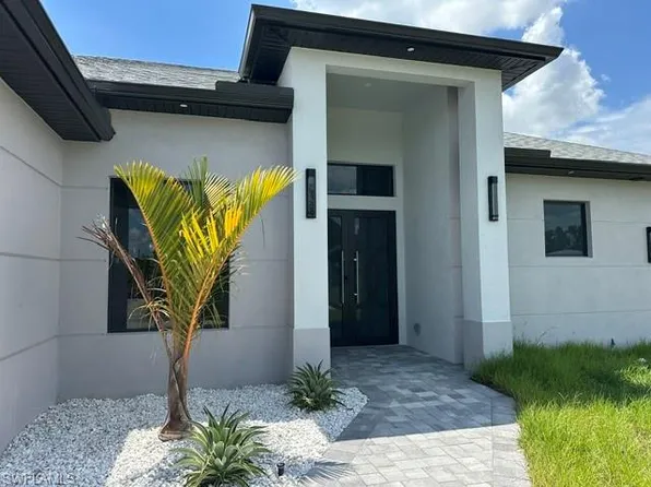 1123 Cariston AVE, LEHIGH ACRES, FL 33971