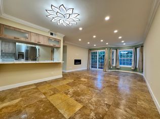 5102 Tujunga Ave APT 4, North Hollywood, CA 91601