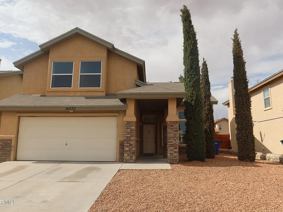 14233 Smokey Point Dr