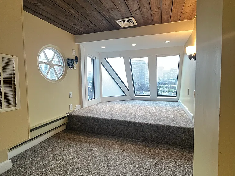 113 Beacon St #PENTHOUSE — Photo 39