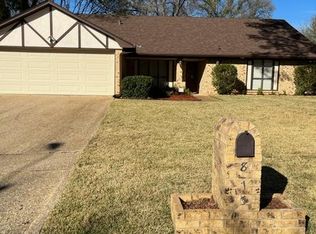 813 Carriage Dr, Tyler, TX 75703