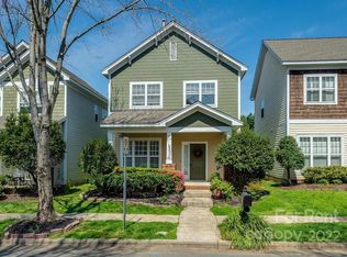 11230 Blue Cedar Ln, Charlotte, NC 28277