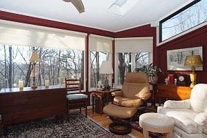 5th image of 3365 Londonderry Ln