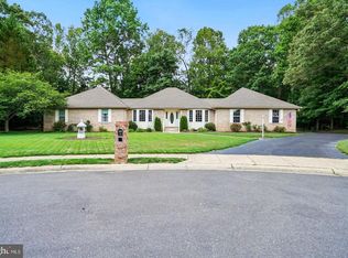 105 Cornwall Ct, La Plata, MD 20646