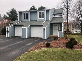 45 Arbor Dr, Providence, RI 02908