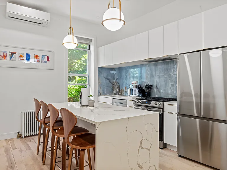121 Decatur St #2 — Photo 8