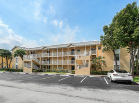 6283 La Costa Dr, Boca Raton, FL
