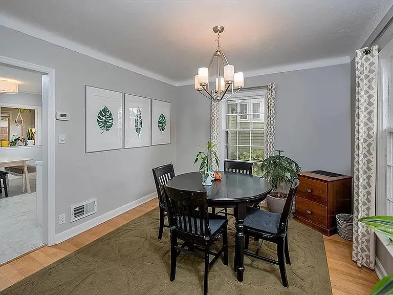 1290 Watson Ave — Photo 4