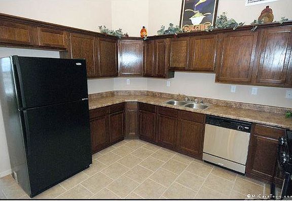Kitchen 3