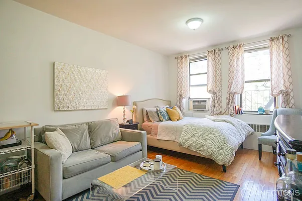 Rented by City Connections Realty | media 21