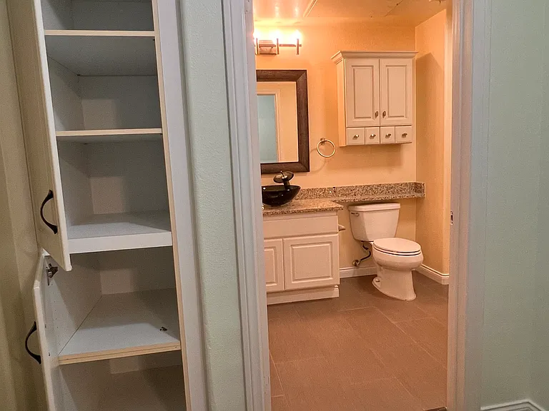 9237 Regents Rd #208 — Photo 13