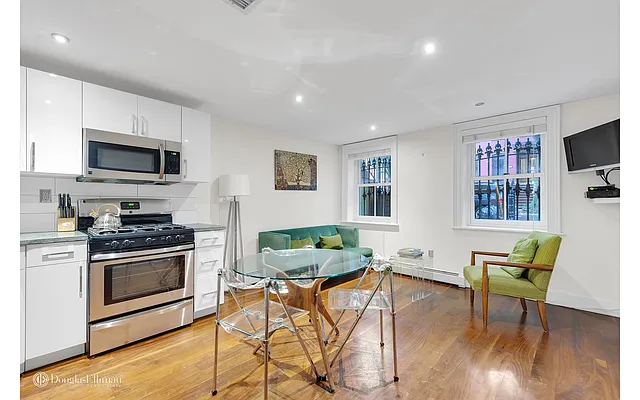 Sold by Douglas Elliman | media 8