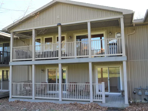 115 Saint Clair Ct #2C, Central City, PA 15926