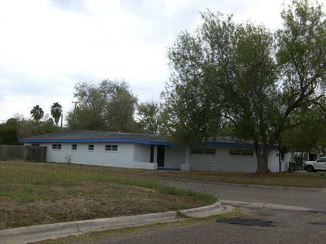 1st image of 318 N 12th St