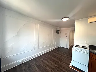 Rented by KNOCKKNOCK LLC