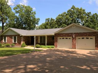 1984 The Woods Cir, Barnhart, MO 63012