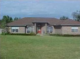 5960 Grandview Dr, Milton, FL 32570