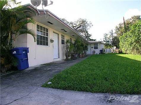 1st image of 2522 NE 191st St
