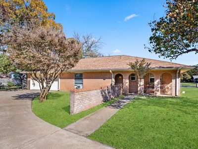 1687 Dickerson Dr, Pantego, TX, 76013