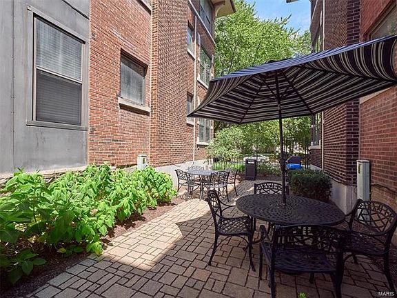 4th image of 5522 Waterman Blvd #3W