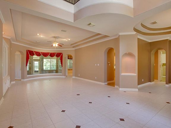 5th image of 17 Baileys Place Ct